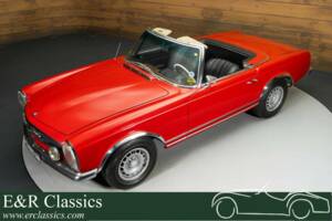 Image 1/19 of Mercedes-Benz 280 SL (1968)