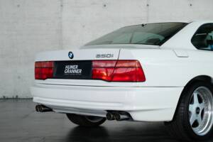 Immagine 33/50 di BMW 850i (1990)
