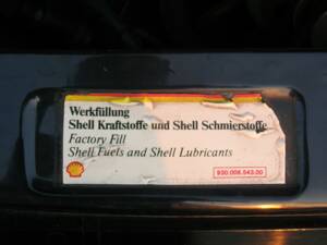 Image 36/42 of Porsche 911 Carrera 2 (1991)