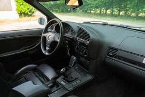 Bild 24/50 von BMW 318is "Class II" (1994)