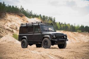 Image 14/41 of Land Rover Defender 110 (1992)