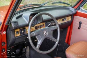 Bild 7/56 von Volkswagen Käfer 1303 &quot;Champagne Edition&quot; (1978)