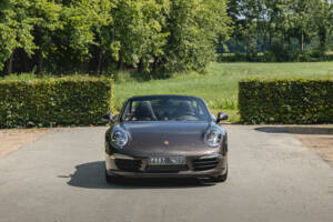 Image 3/28 de Porsche 911 Carrera S (2012)