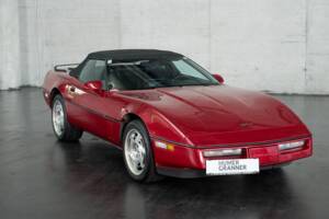 Imagen 33/50 de Chevrolet Corvette Convertible (1990)