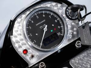Imagen 34/50 de Moto Guzzi Daytona RS (1998)