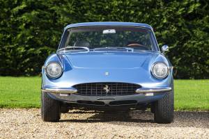 Bild 2/50 von Ferrari 330 GTC (1967)
