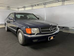 Immagine 2/8 di Mercedes-Benz 560 SEC (1990)