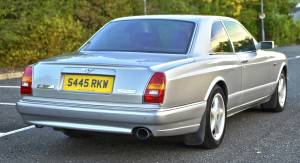 Afbeelding 5/39 van Bentley Continental R (1998)