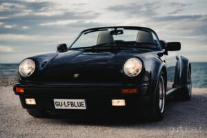 Image 23/85 of Porsche 911 Speedster 3.2 (1989)