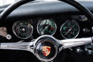 Image 28/48 of Porsche 356 C 1600 (1964)