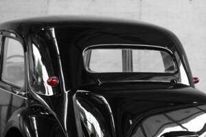 Image 49/50 of Citroën Traction Avant 11 BL (1953)
