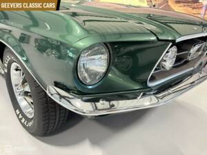 Image 13/25 of Ford Mustang 390 (1967)