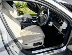 Immagine 31/50 di Bentley Flying Spur W12 (2015)