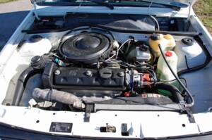 Immagine 25/29 di Volkswagen Polo II Hatchback 1.0 (1989)