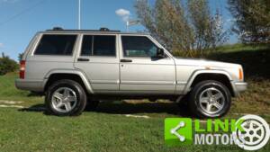 Image 3/10 de Jeep Cherokee 2.5 TD (2000)