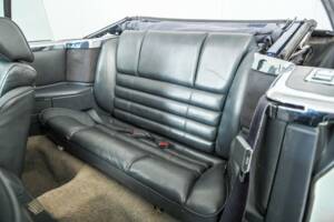 Bild 35/50 von Chrysler Le Baron 2.5 Turbo (1988)