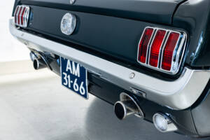 Image 26/31 de Ford Mustang GT (1966)