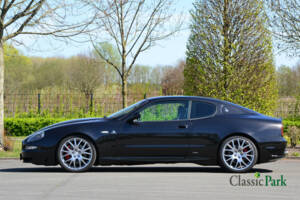 Image 2/50 of Maserati GranSport 4.2 (2006)
