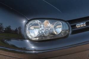 Image 21/50 of Volkswagen Golf IV 1.8T GTI (2002)