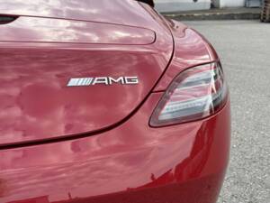 Bild 25/46 von Mercedes-Benz SLS AMG Roadster (2012)