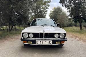 Bild 13/47 von BMW 528i (1986)