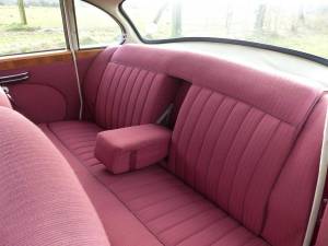 BMW 502 Limousine with replaced engine (140 hp) 1957