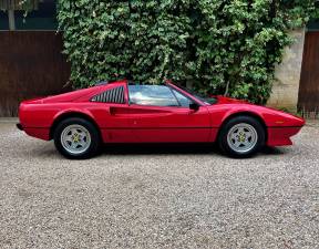 Bild 5/12 von Ferrari 208 GTS Turbo (1984)