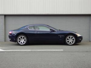 Image 5/99 of Maserati GranTurismo 4.2 (2008)