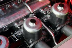 Imagen 34/36 de Jaguar E-Type (1969)