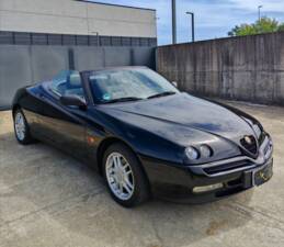 Bild 21/37 von Alfa Romeo Spider 2.0 Twin Spark 16V (1996)
