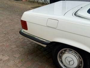 Image 37/50 of Mercedes-Benz 280 SL (1984)