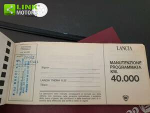 Afbeelding 7/50 van Lancia Thema 8.32 (1989)