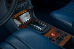 Bild 18/62 von Mercedes-Benz 280 CE (1982)