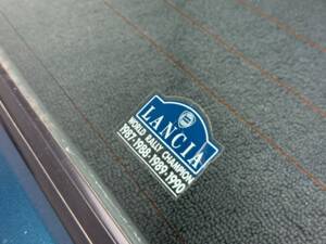 Image 26/30 of Lancia Delta 1.5 LX (1991)