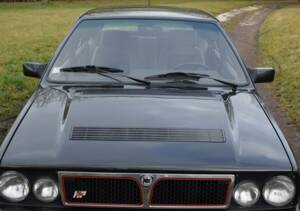 Bild 4/105 von Lancia Delta HF Integrale 16V (1990)