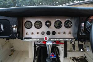 Afbeelding 25/46 van Jaguar E-Type 3.8 (1962)