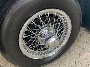 Image 13/82 of Jaguar XK 140 DHC (1956)