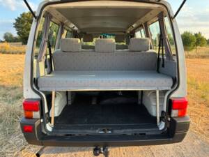 Image 12/16 of Volkswagen T4 Kombi 2.4 D (1991)