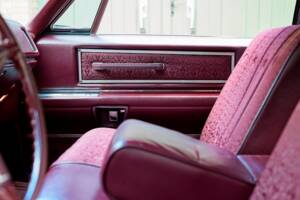 Bild 148/200 von Cadillac Coupe DeVille (1968)