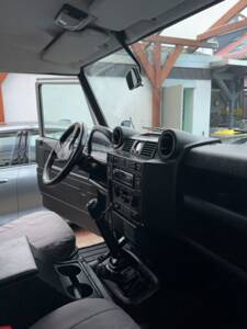 Afbeelding 15/17 van Land Rover Defender 90 (2013)