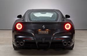Imagen 13/40 de Ferrari F12berlinetta (2014)