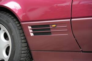 Image 31/95 of Mercedes-Benz 300 SL (1993)