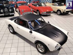 Image 10/73 of FIAT 124 Abarth Rally (1975)