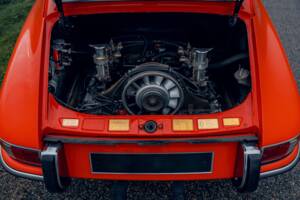 Bild 58/70 von Porsche 911 R (1967)