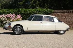 Imagen 18/50 de Citroën DS 20 Pallas (1971)