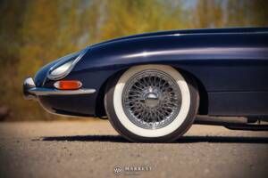 Image 30/80 de Jaguar Type E 4.2 (1966)
