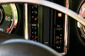 Bild 52/106 von Mercedes-Benz 280 SL (1969)