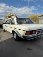 Bild 5/50 von Mercedes-Benz 240 D (1979)