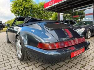 Immagine 6/40 di Porsche 911 Carrera 4 (1990)