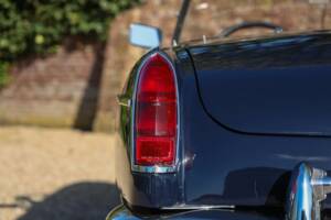 Image 39/50 de MG MGB (1966)